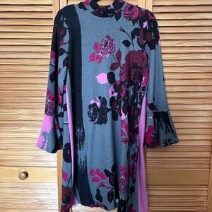 Context Floral Long Sleeve Dress - Black, Pink, and Gray